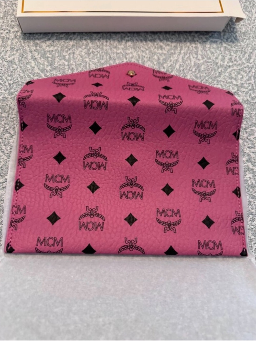 NIB MCM Pink Visetos Monogram Envelope Clutch Pouch VIP Gift - Picture 7 of 12